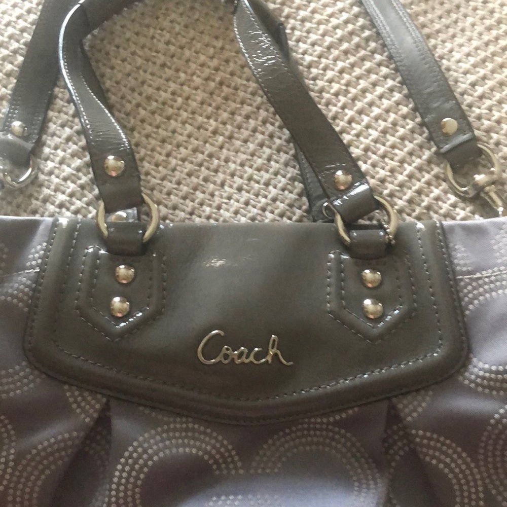 Coach handbag - Picture 2 of 4